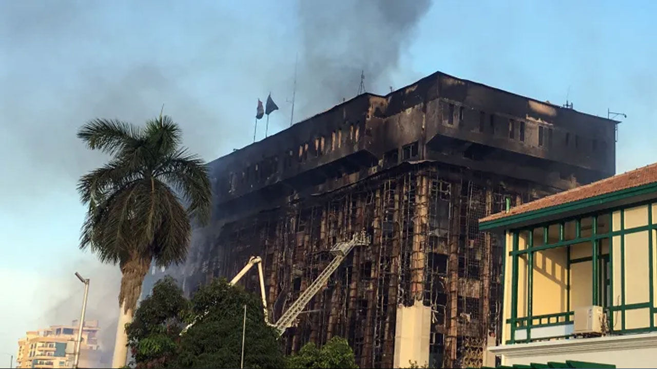 মিশরে পুলিশ কমপ্লেক্সে ভয়াবহ অগ্নিকাণ্ড, আহত ৩৮