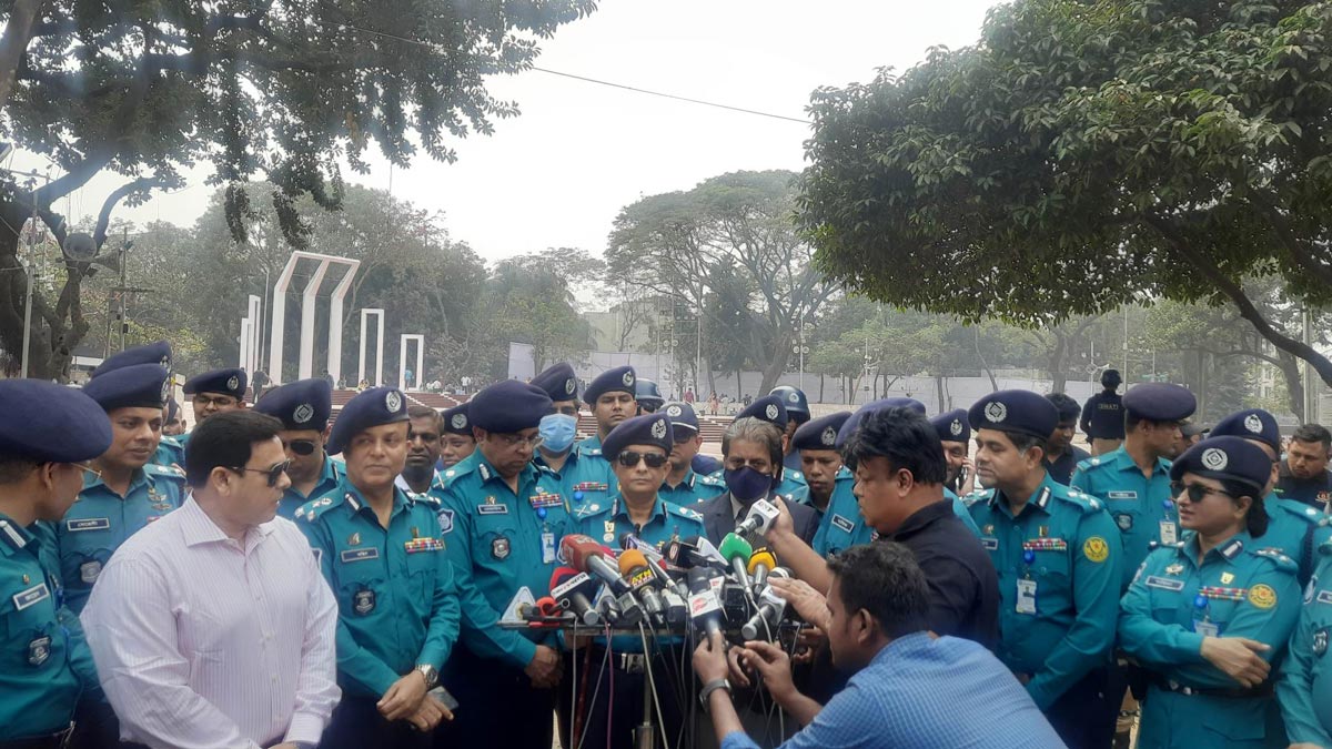 একুশে ফেব্রুয়ারি ঘিরে জঙ্গি হামলার হুমকি নেই : ডিএমপি কমিশনার