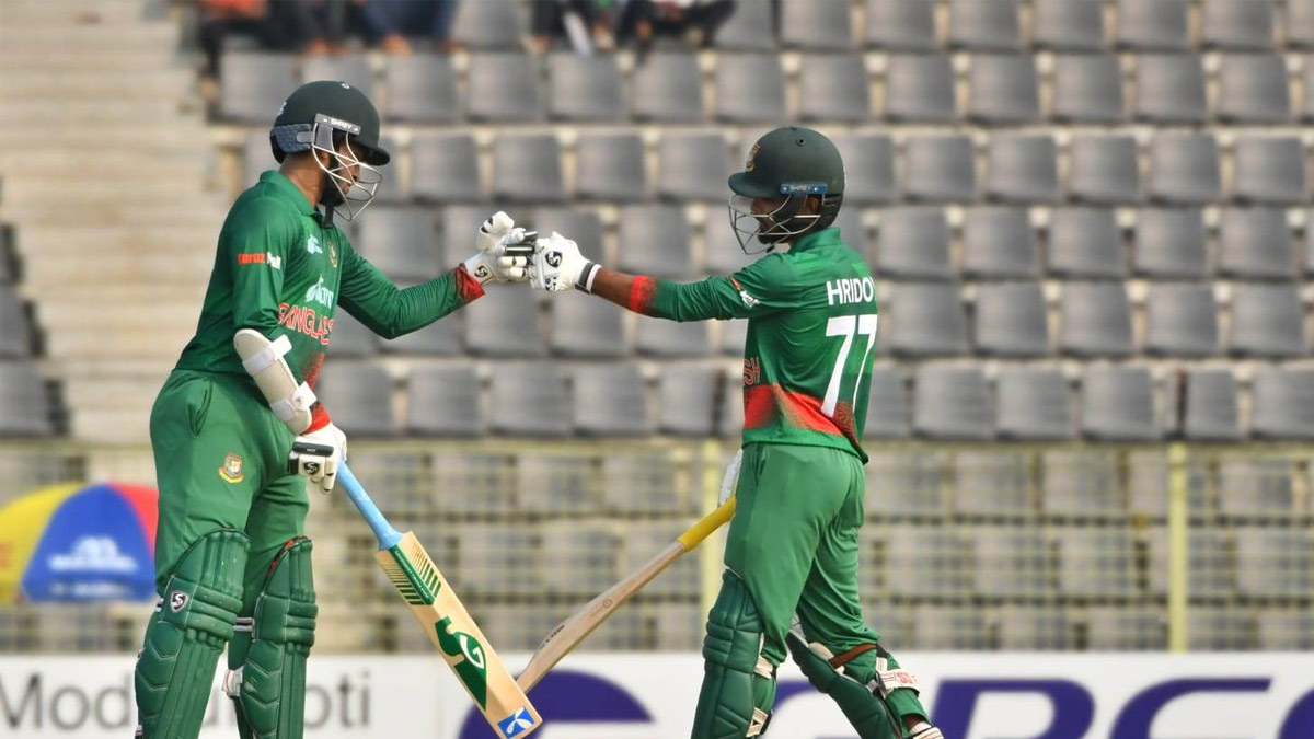সাকিব-হৃদয়ের ব্যাটে রেকর্ড সংগ্রহ বাংলাদেশের