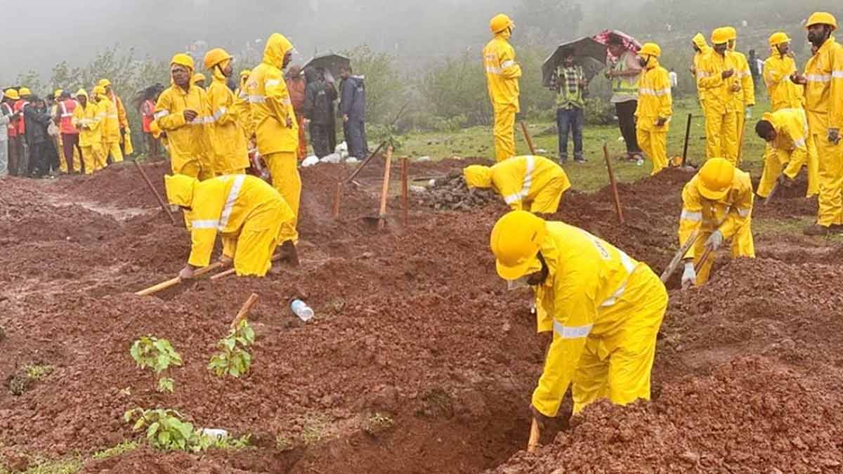 মহারাষ্ট্রে ভূমিধসে নিহত ১৬, নিখোঁজ প্রায় দেড়শ