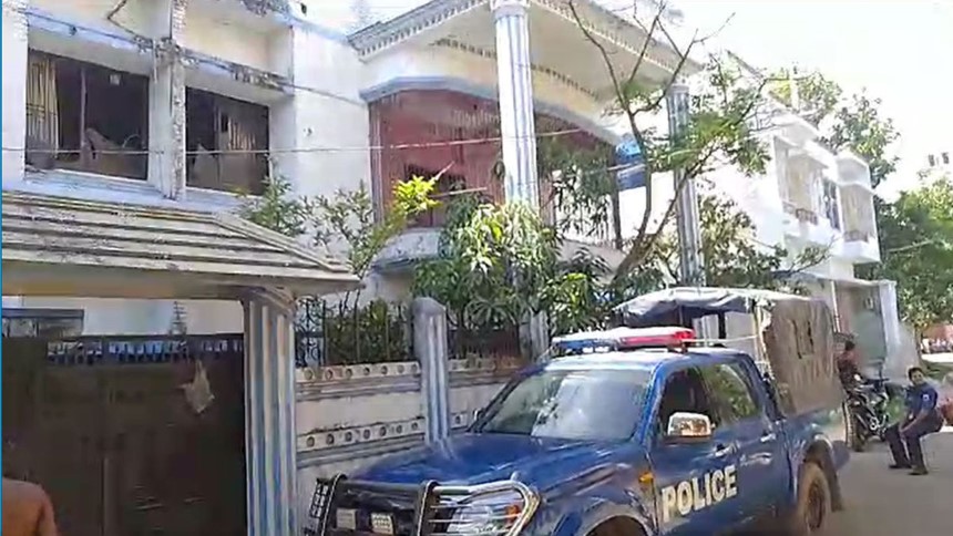 পাবনায় বিএনপি নেতার বাড়ি-ঘর হামলা ও ভাঙচুর
