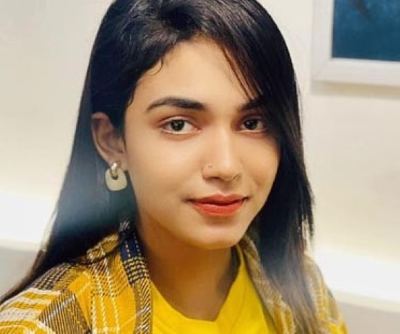 মিমির নায়িকা হওয়া হলো না, ছাদ থেকে লাফ দিলেন