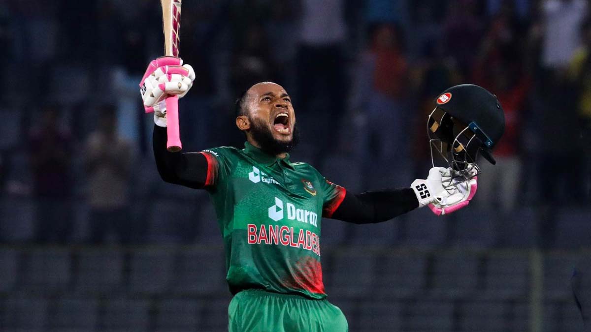 রেকর্ড সেঞ্চুরিতে সেরা বিশে মুশফিক, অবনতি তামিমের