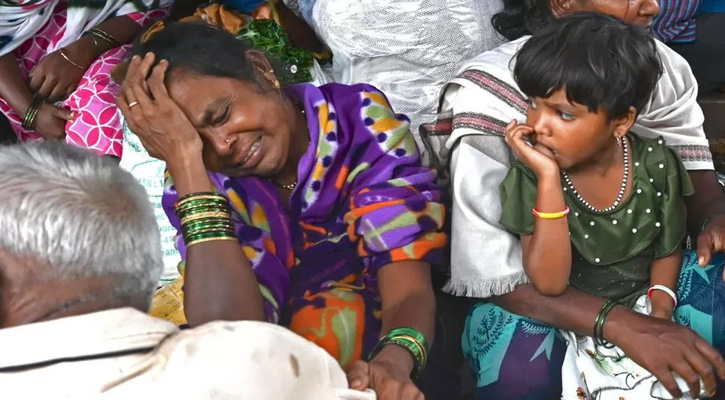 মহারাষ্ট্রে ভয়াবহ ভূমিধসে নিহত ১৬, শতাধিক আটকা