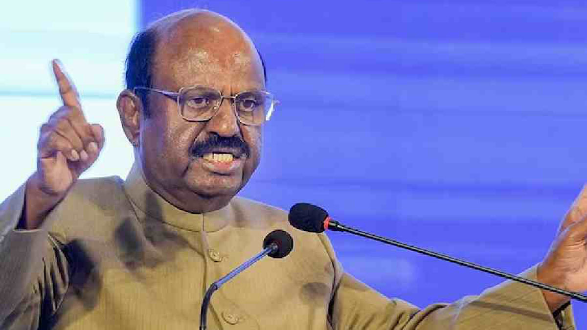 ডেঙ্গুর প্রকোপ বাড়ছে, যুক্তরাষ্ট্র সফর বাতিল করলেন রাজ্যপাল