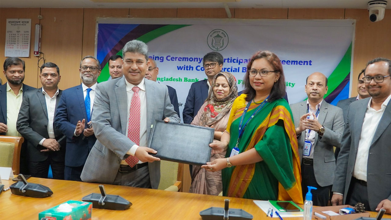 কর্মসংস্থান সৃষ্টিতে স্বল্প সুদে দীর্ঘ মেয়াদি ঋণ দেবে এনআরবিসি ব্যাংক