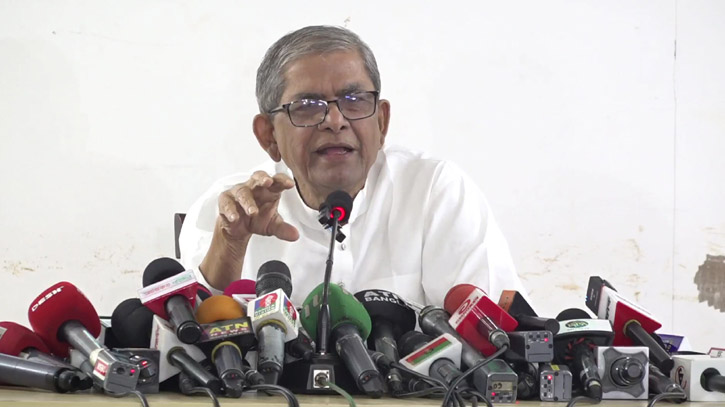 সরকার দেশকে ‘পরনির্ভরশীল’ করে ফেলেছে : ফখরুল