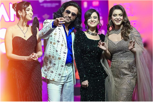 একঝাঁক নায়িকা নিয়ে র‌্যাম্পে শাকিব খান, নেই শুধু অপু!