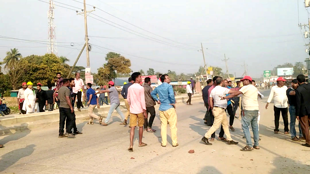বিএনপির পদযাত্রায় হামলা, আহত ২২