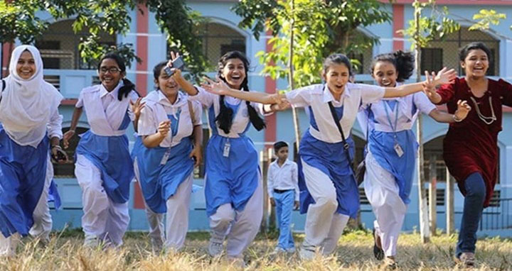 ১৭ দিনের ছুটিতে যাচ্ছে শিক্ষাপ্রতিষ্ঠান