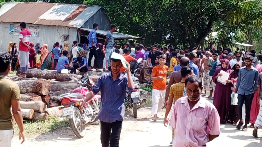 দুর্বৃত্তের হাতে স্বামীর খুন, পরিবার নিয়ে চিন্তায় স্বপ্না