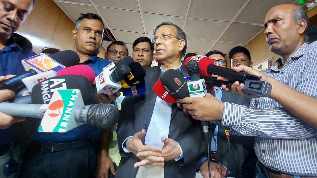 কোটার বিষয়ে আদালতকে পাশ কাটিয়ে কিছুই করবে না সরকার : আইনমন্ত্রী