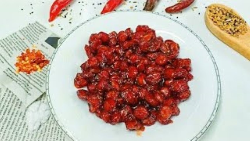 সারা বছরজুড়ে খাওয়া যাবে লটকনের আচার