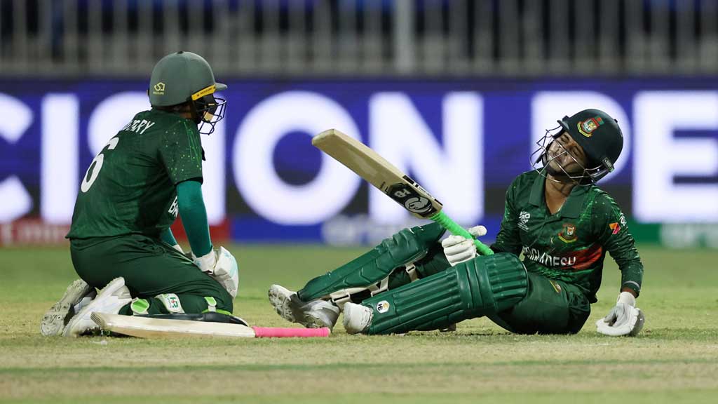 লজ্জার হারে শেষ হলো বাঘিনীদের নারী টি-টোয়েন্টি বিশ্বকাপ অভিযান