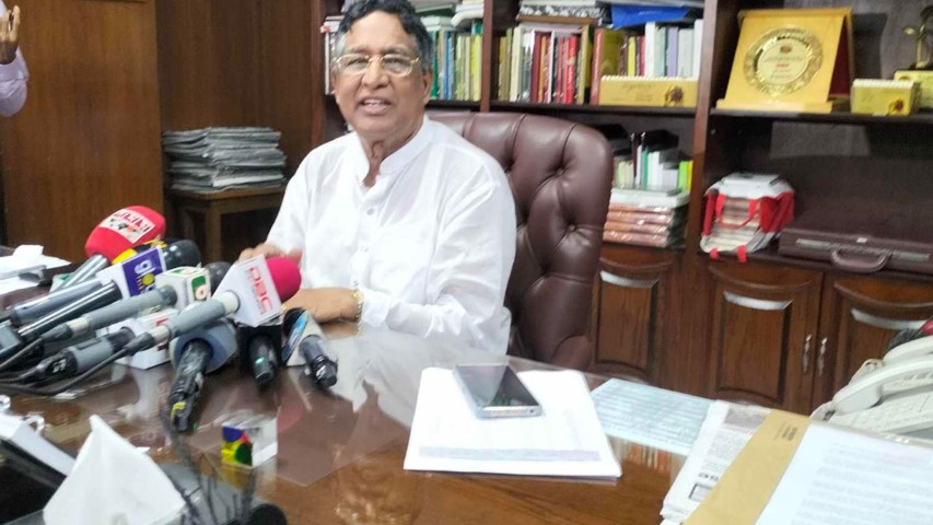 ‘পেঁয়াজের শুল্কারোপ প্রত্যাহারে ভারতের বাণিজ্যমন্ত্রীর সঙ্গে আলাপ করেছি’