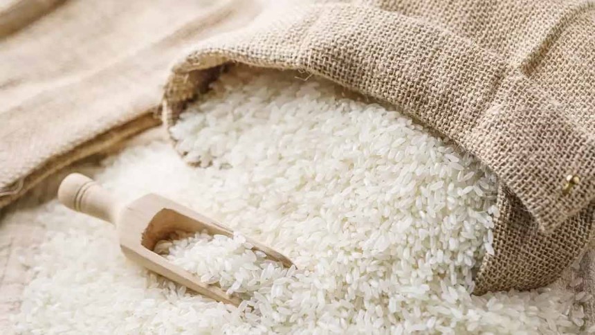 চাল রপ্তানির নিষেধাজ্ঞা তুলে নেওয়ার আহ্বান ভারতকে : আইএমএফের