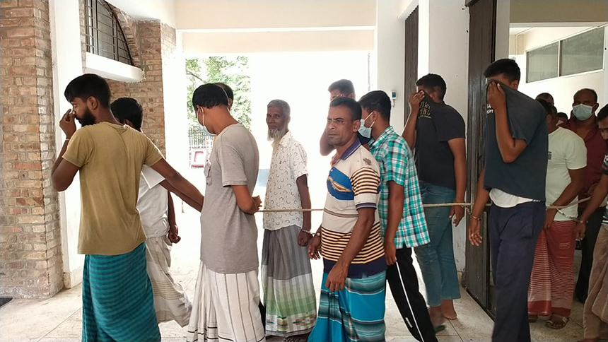 পাবনায় হেযবুত তওহীদের কার্যালয়ে হামলা সুজন হত্যার মূল আসামিসহ ৩ জন রিমান্ডে