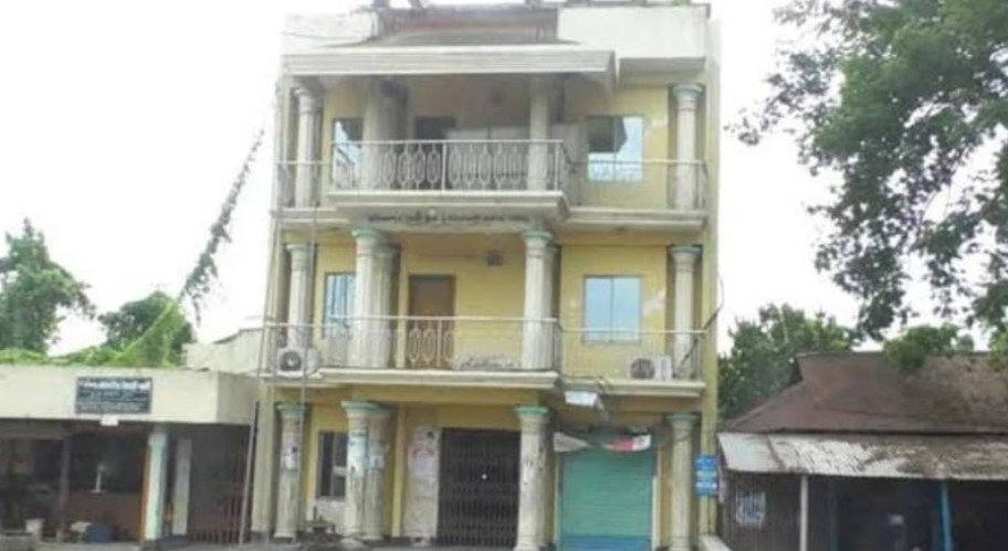 মালিক সমিতির কার্যালয়ে তালা, সরিষাবাড়ির যমুনা সার কারখানায় পরিবহন সংকট