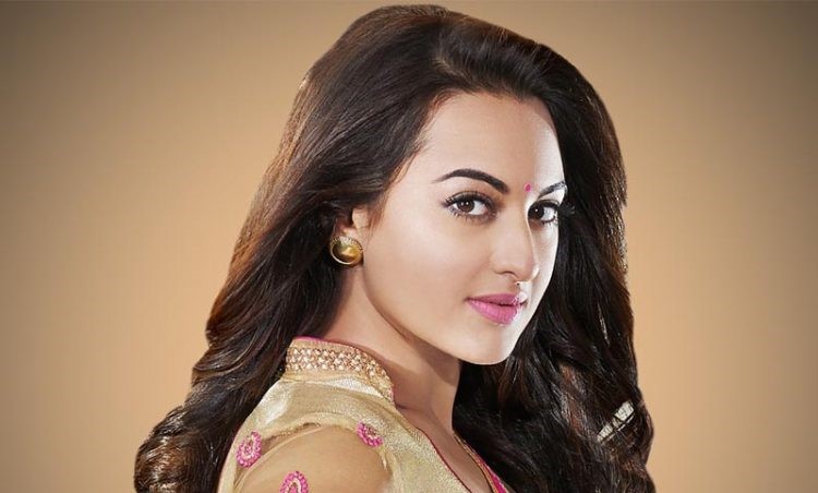 বিয়ের পিঁড়িতে বসতে যাচ্ছেন সোনাক্ষী সিনহা