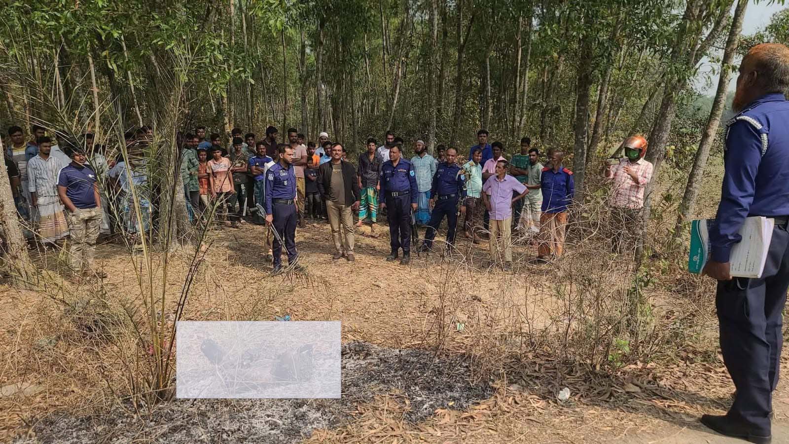 শ্রীপুরে যুবকের আগুনে পোড়া মরদেহ উদ্ধার